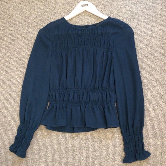Club Monaco Ureliee Top Size XS - Picture 3 of 7